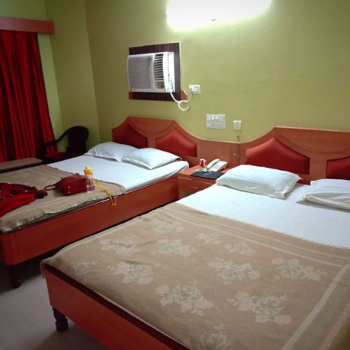 4 Bed Room 